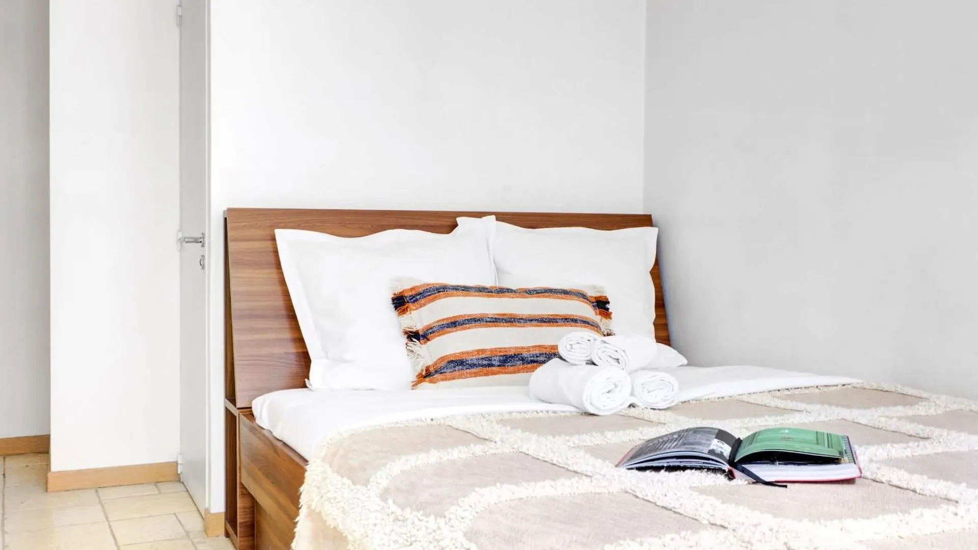 Ile Saint-louis & Notre Dame - Cityapartmentstay Paris